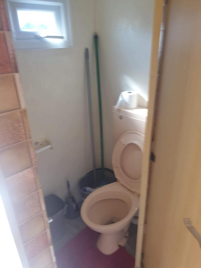 Red 2 Caravan 6 Berth 3 Bedrooms * Ingoldmells