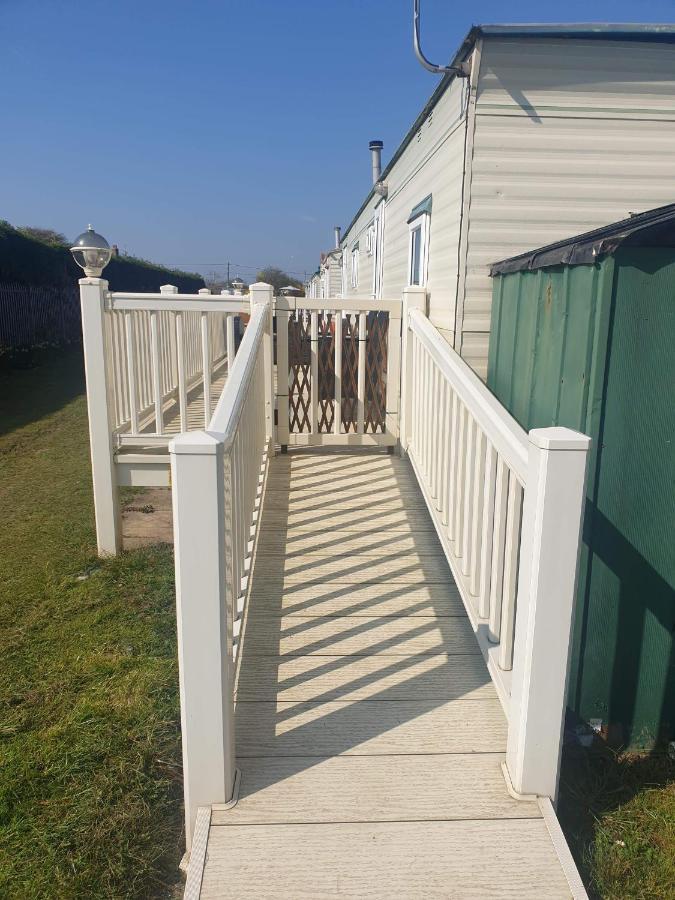 Apartment Red 2 Caravan 6 Berth 3 Bedrooms Ingoldmells